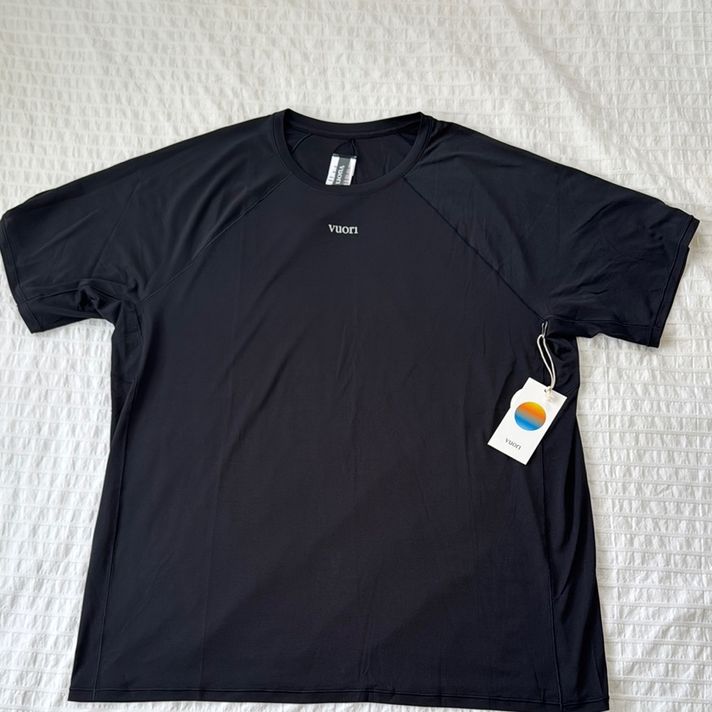 Vuori Men's Precept Tech Tee Black Performance Shirt